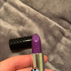 FREE WITH PURCHASE KVD lipstick ❤️